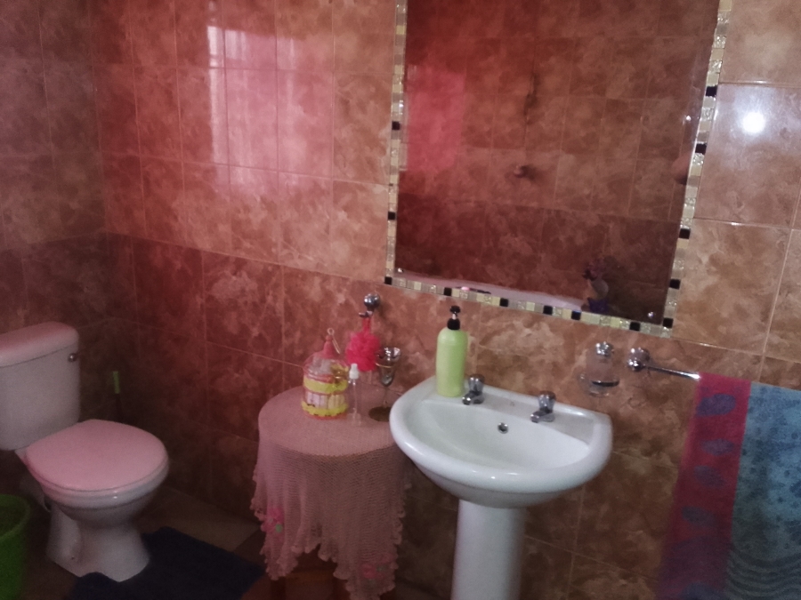 3 Bedroom Property for Sale in Azalea Park North West